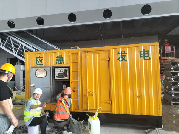 深泽怎样判断空气滤清器是否需要更换？